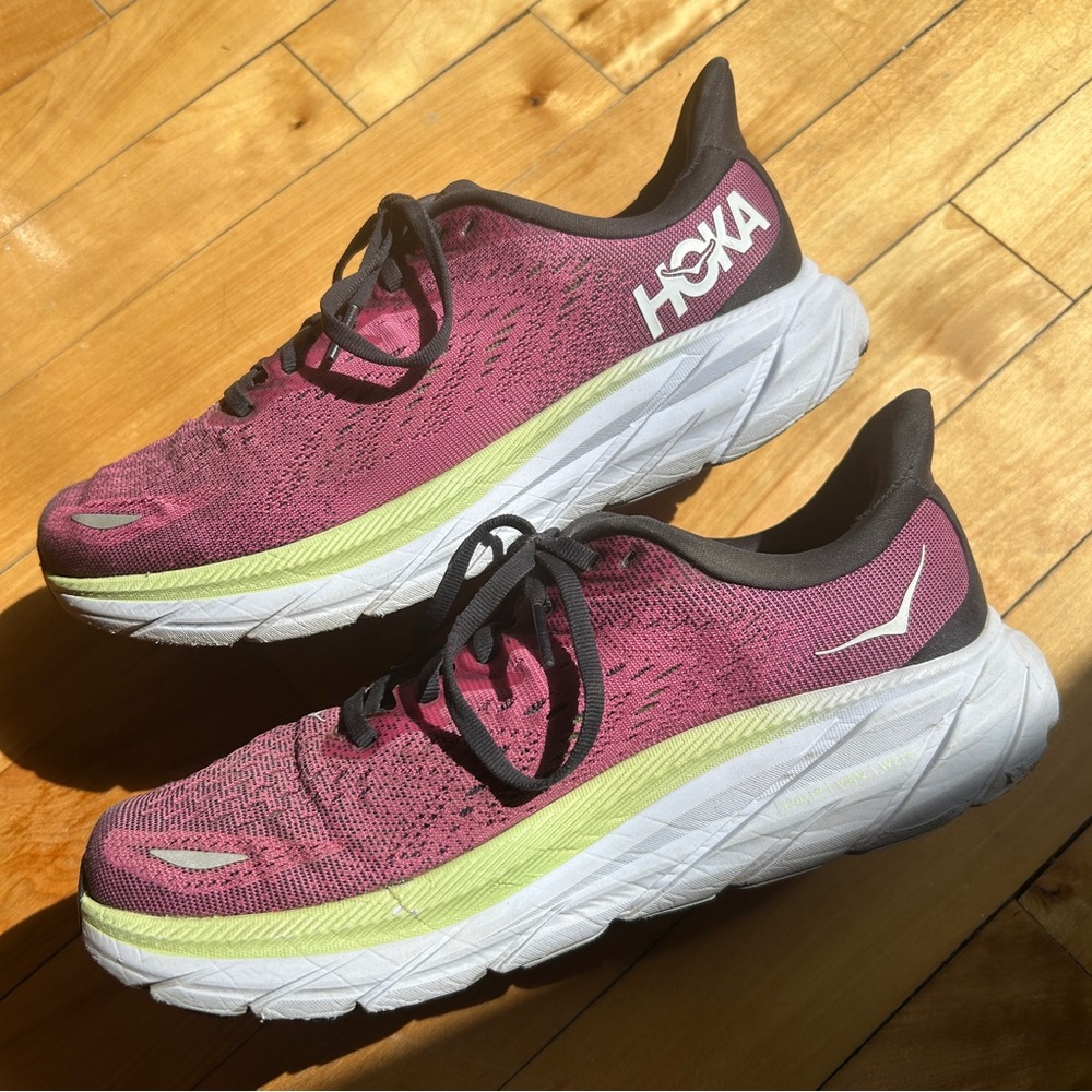 Hoka Women's Clifton 8 Shoes